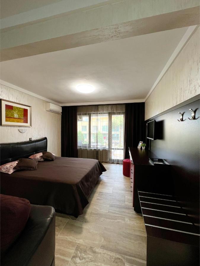 Family Hotel Paradise Saints Constantine and Helena Exterior photo